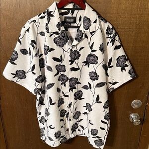 Mens XL black & white Greek floral knit button up
